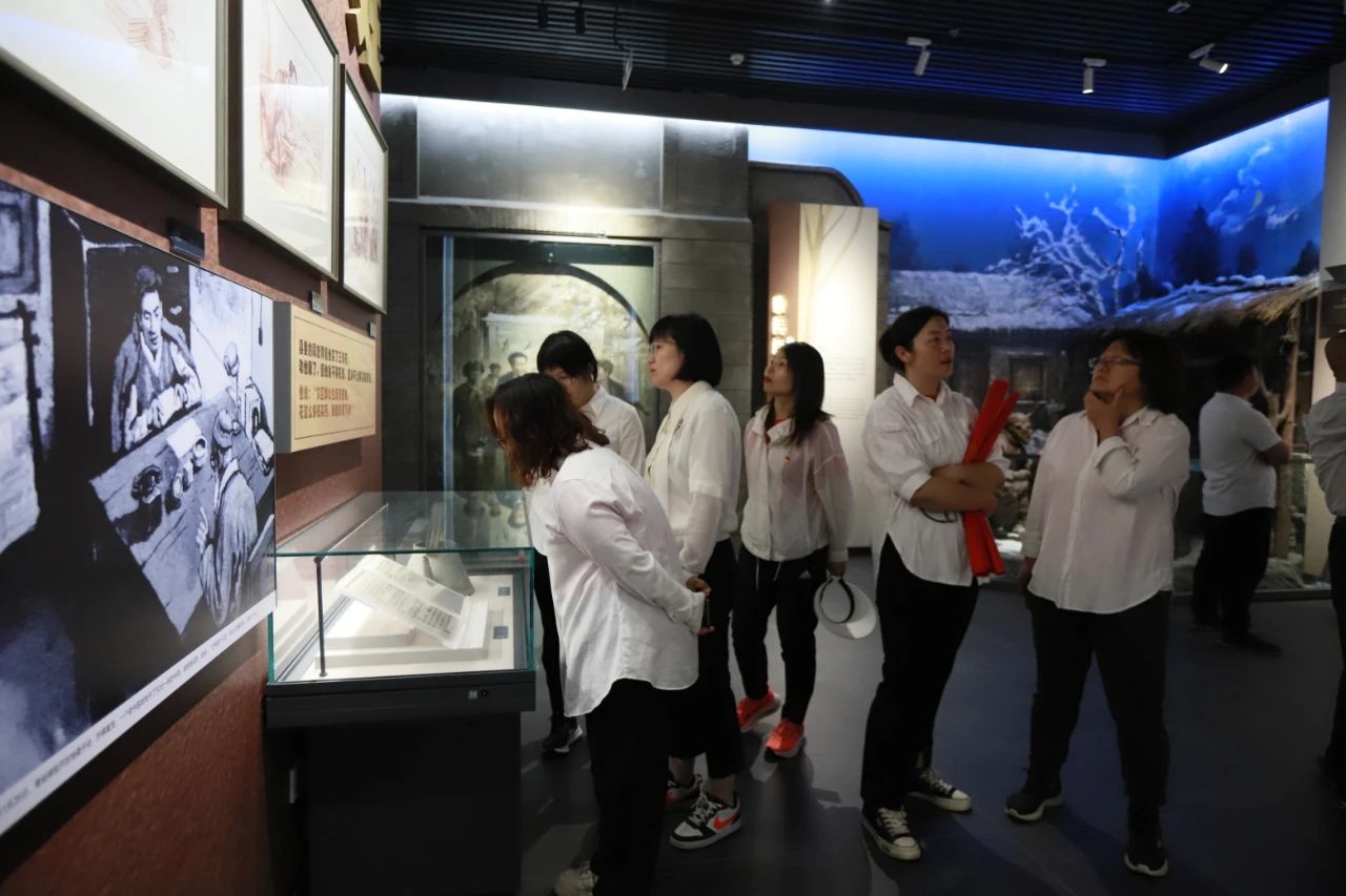 砥砺初心使命,汲取奋进力量丨心博(中国)乳业集团党委组织开展学习“焦裕禄精神”主题党日活动 砥砺初心使命,汲取奋进力量丨心博(中国)乳业集团党委组织开展学习“焦裕禄精神”主题党日活动