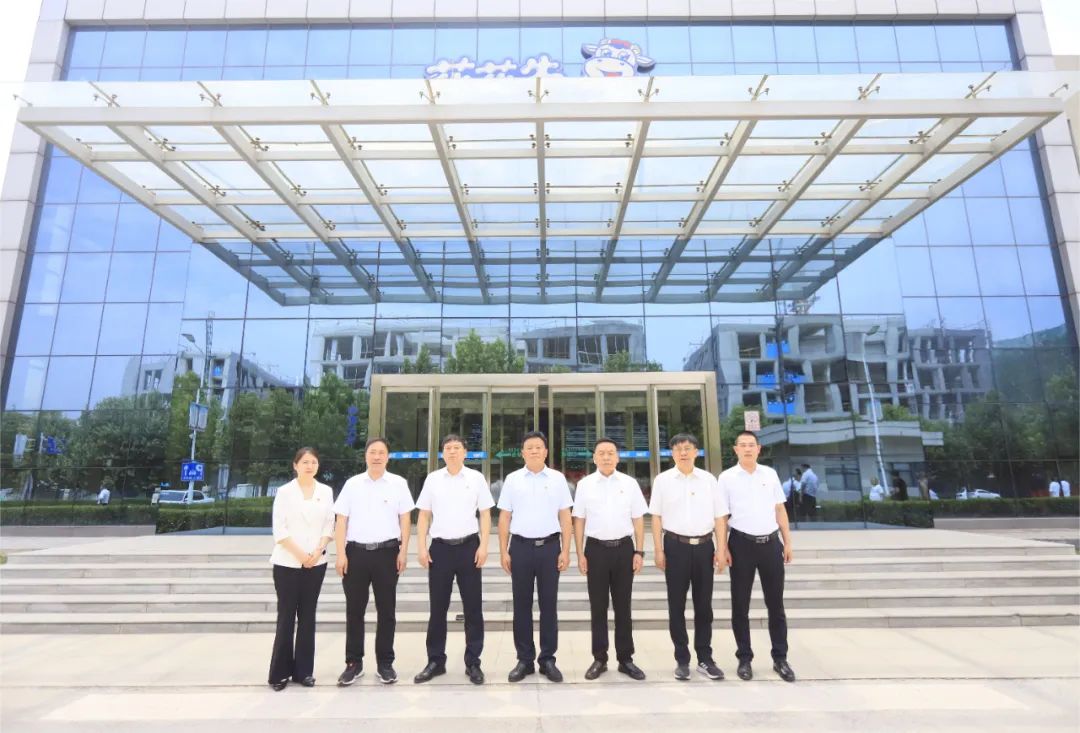 中国共产党心博在线客服第二届委员会第二次党员大会胜利召开