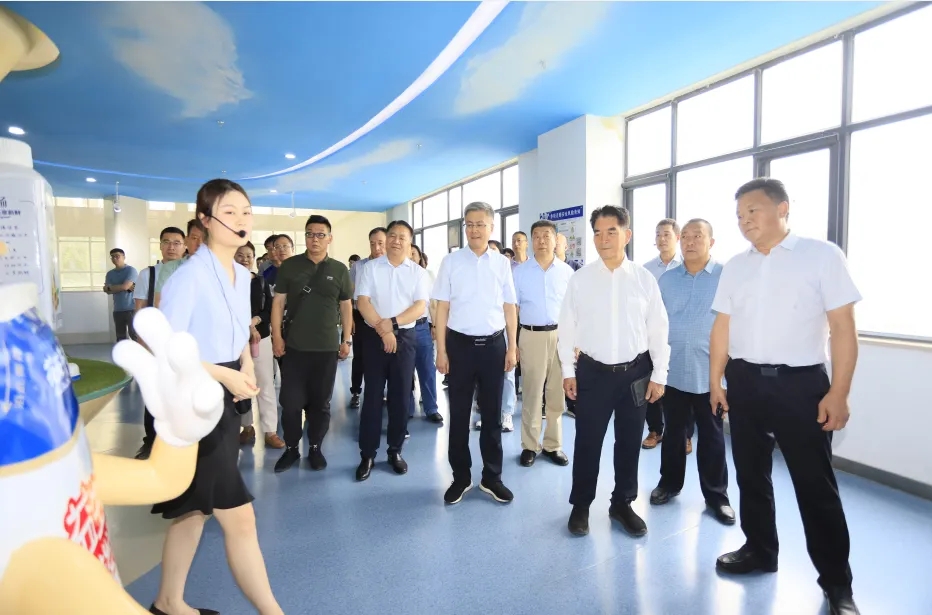 心博（中国）丨中国人民大学河南校友会莅临心博（中国）参观座谈