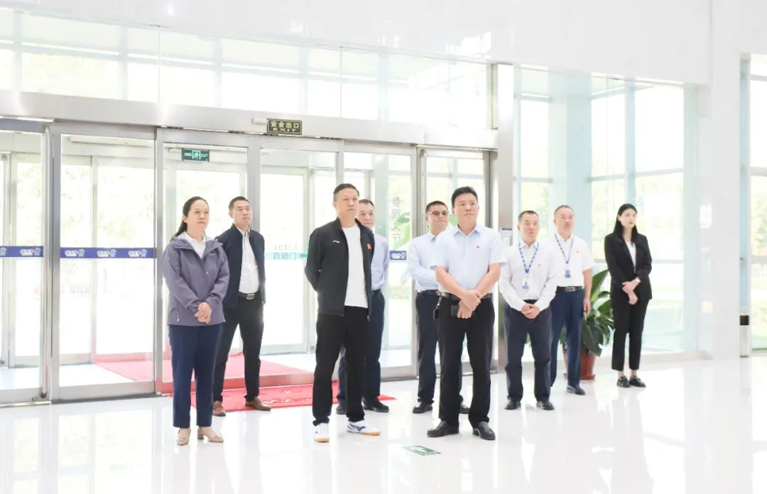 快乐过“双节”，安全不放假｜河南农投集团党委书记、董事长李晓寰一行莅临心博（中国）乳业集团开展“双节”安全生产大检查活动并慰问一线职工、