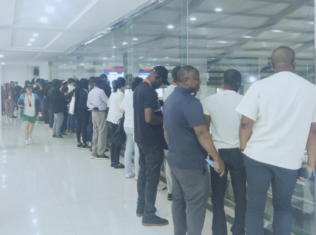 北京大学南南合作与发展学院教授、全球伙伴关系主任周咏梅一行莅临心博（中国）平舆瑞亚牧业参观调研