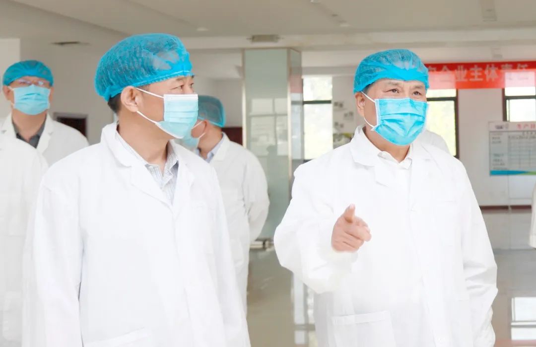 快讯丨河南省人民政府副省长武国定莅临心博（中国）乳业集团瑞亚牧业调研奶源基地建设情况