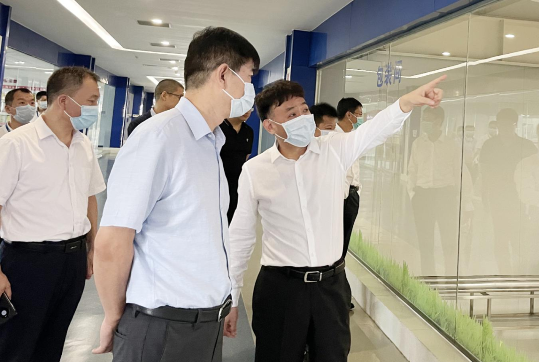 快讯丨河南省人民政府国有资产监督管理委员会副主任刘银志莅临心博(中国)乳业集团参观座谈 快讯丨河南省人民政府国有资产监督管理委员会副主任刘银志莅临心博(中国)乳业集团参观座谈