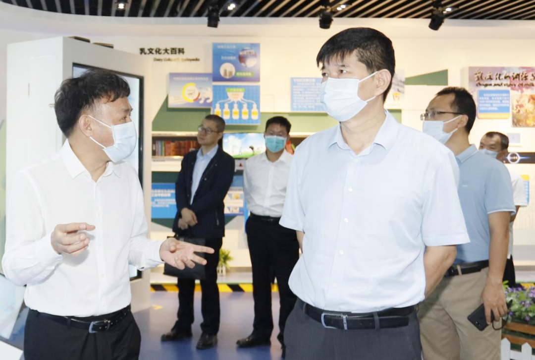 快讯丨河南省人民政府国有资产监督管理委员会副主任刘银志莅临心博(中国)乳业集团参观座谈 快讯丨河南省人民政府国有资产监督管理委员会副主任刘银志莅临心博(中国)乳业集团参观座谈