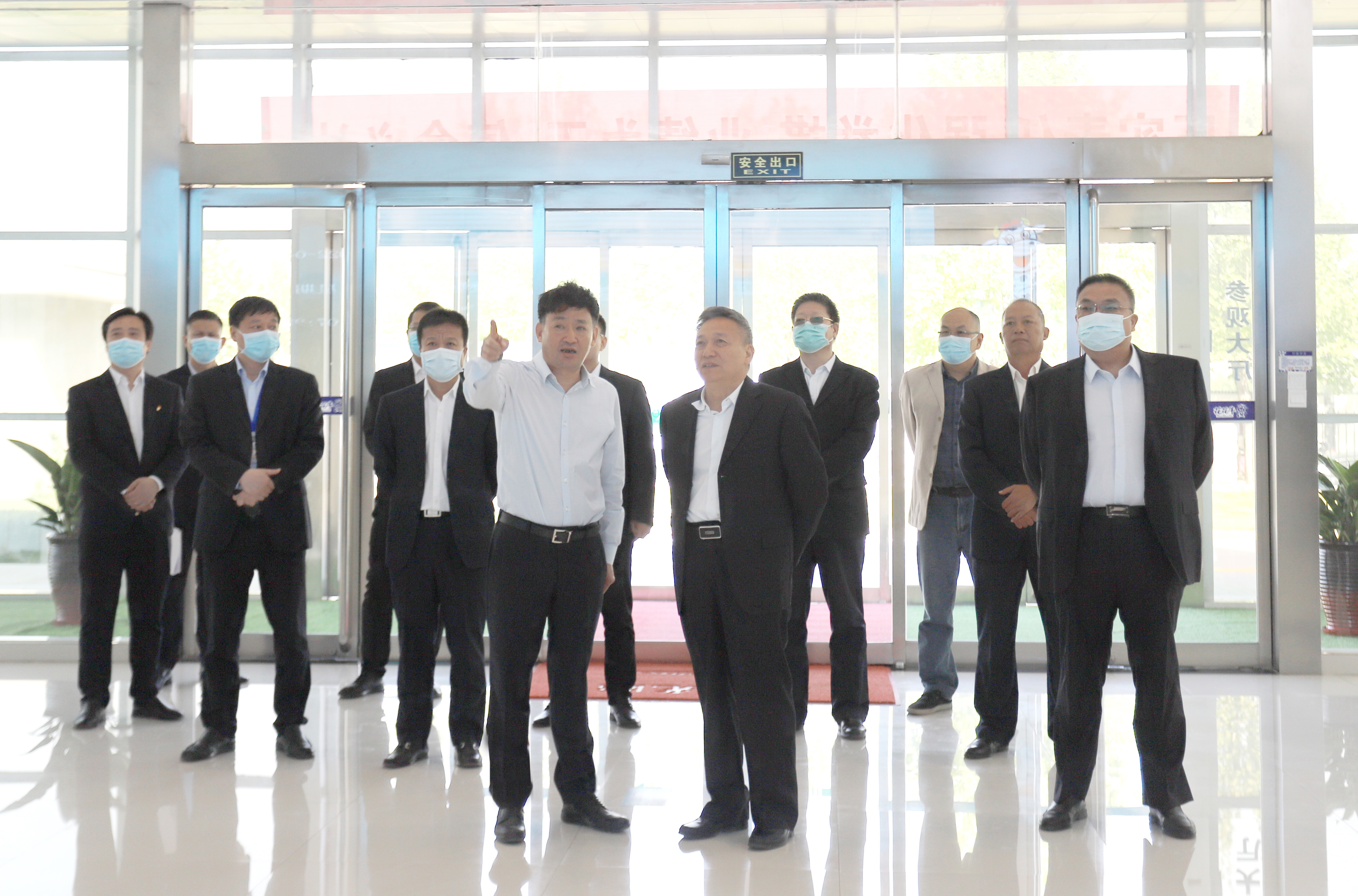 心博(中国)乳业集团与国电河南新能源有限公司举行光伏项目合作开发签约仪式 心博(中国)乳业集团与国电河南新能源有限公司举行光伏项目合作开发签约仪式