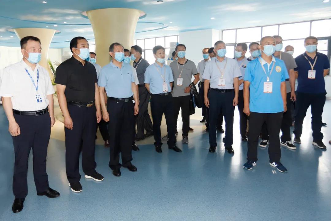 郑州市安全生产双重预防体系建设现场观摩会在心博（中国）乳业集团郑州分公司召开