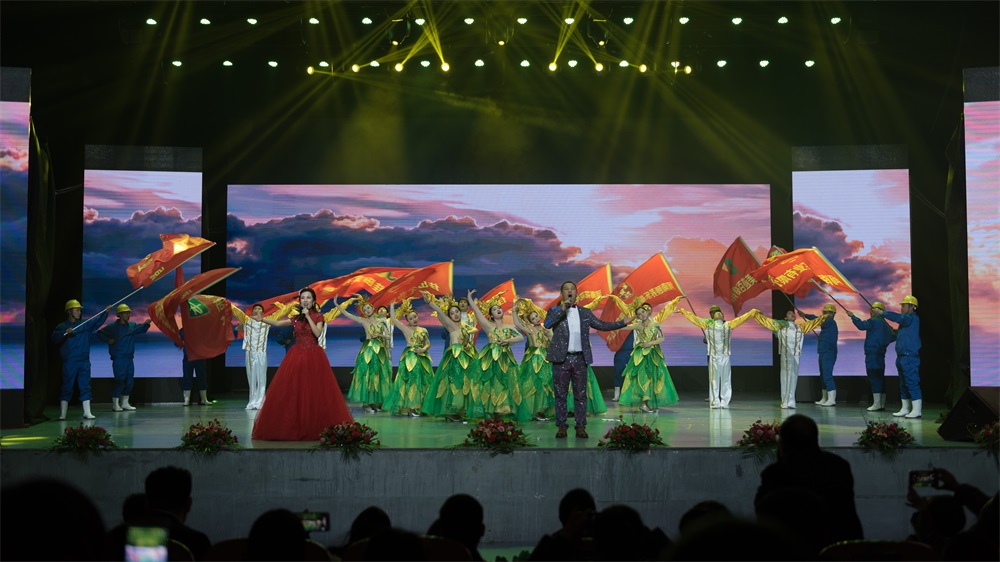 “不忘初心、聚力前行” 心博（中国）集团2018迎新春联欢会隆重举行