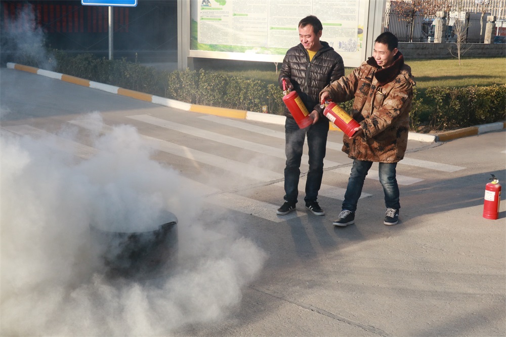 心博（中国）郑州分公司冬季消防演练