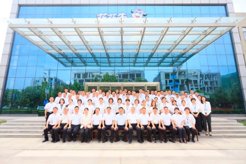 中国共产党心博在线客服第二届委员会第二次党员大会胜利召开