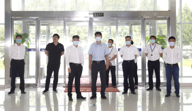 快讯丨河南省人民政府国有资产监督管理委员会副主任刘银志莅临心博（中国）乳业集团参观座谈