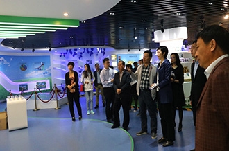 郑州市二七区区委、统战部部长王玉红莅临心博（中国）生物科技有限公司参观指导