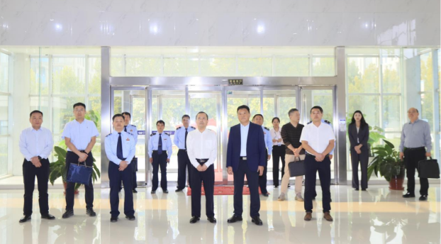 郑州市税务局党委书记曹学胜一行莅临河南心博（中国）乳业集团参观调研