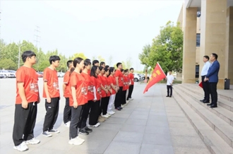 弘扬五四精神 激扬青春力量——河南心博（中国）乳业集团开展青年徒步活动